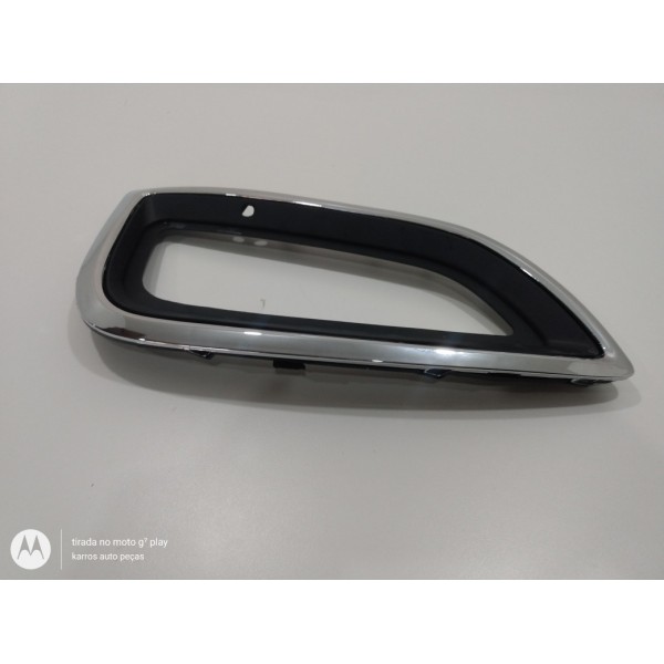 Moldura Farol De Milha Esquerdo Hyundai Ix35 Preto Direito
