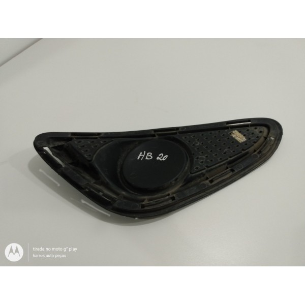 Moldura Milha Sem Furo Lado Esquerdo Hb20 Preto Esquerdo