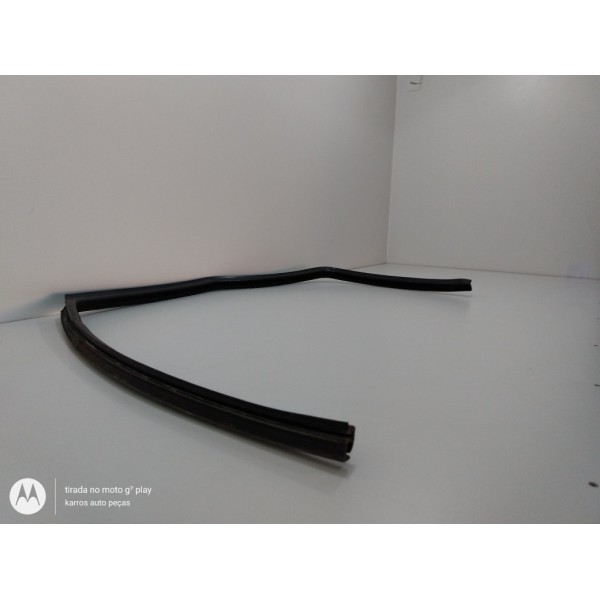 Canaleta Vidro Porta Dianteiro Chevrolet Blazer 95/00 L.d