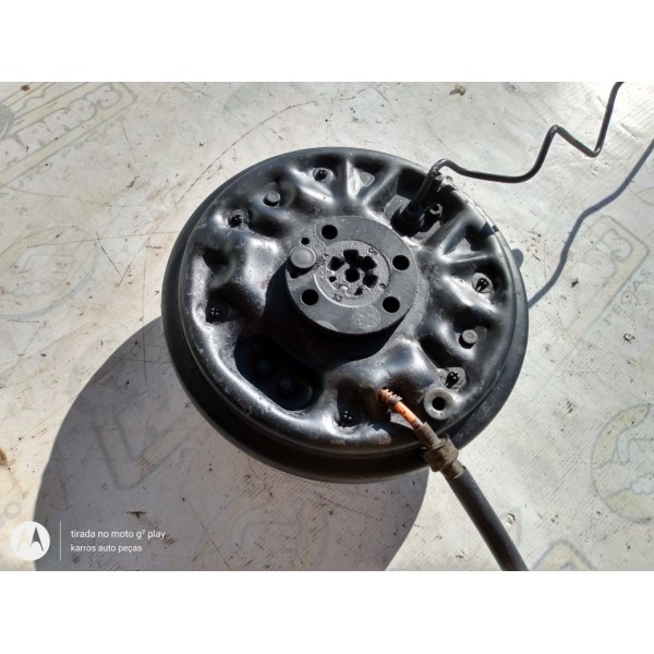 Cubo Traseiro Esquerdo Polo 2010