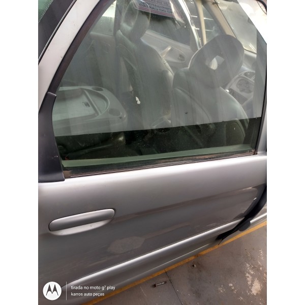 Porta Traseira Direito  Picasso 2002 2.0 16 V Dianteira Esquerdo Cinza