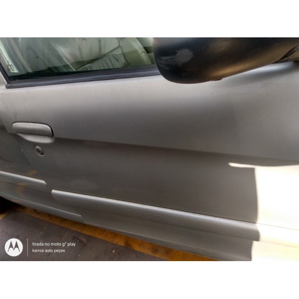 Porta Dianteiro Direita Picasso 2002 2.0 16 V Dianteira Cinza