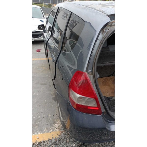 Suporte Do Bagagito Traseiro Direito