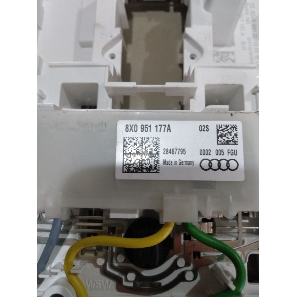 Luz Teto Diantera Audi Q3 2015-2019 (8v0947135a) Cor Beje