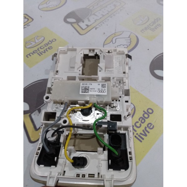 Luz Teto Diantera Audi Q3 2015-2019 (8v0947135a) Cor Beje