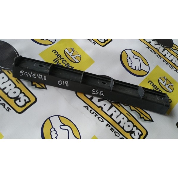 Moldura Acabamento Lado Esquerdo Vw Saveiro 2018 5u7853223b