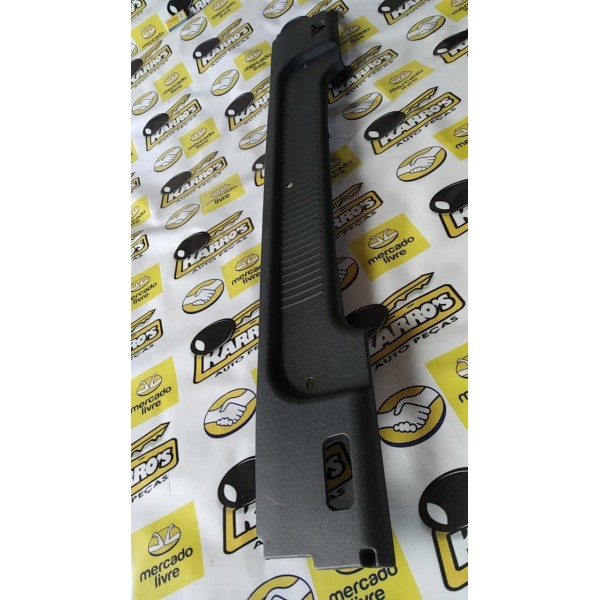 Acabamento Tampão Do Bagagito Nissan Versa 2012 A 2019