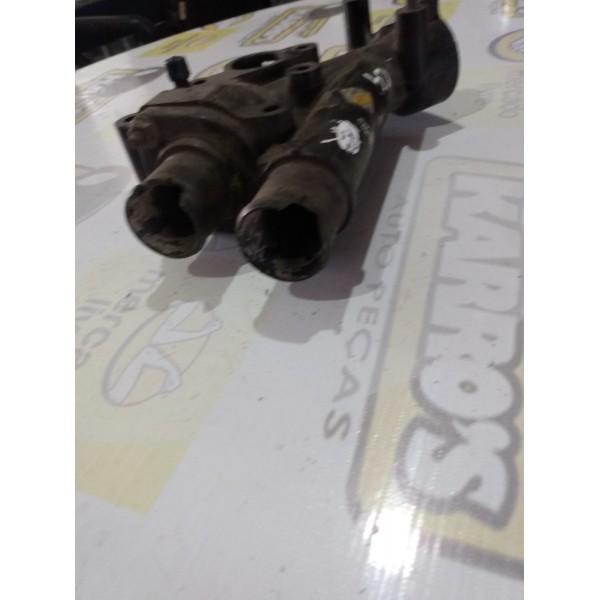 Carcaça Valvula Termostática Citroen C5 2.0 16v 2011