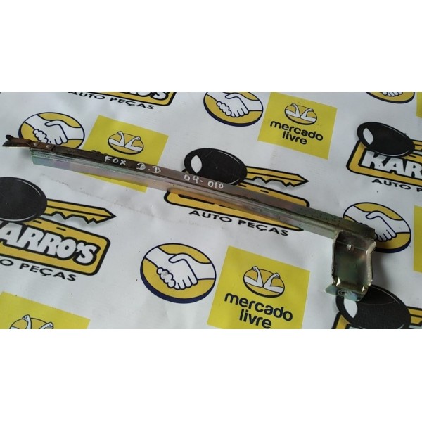Guia Do Vidro Porta Dianteira Direita Vw Fox 2004  A 2010