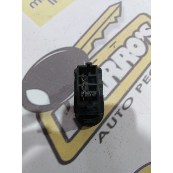 Botão Do Vidro Elétrico Citroen C3 2011 96605364xt