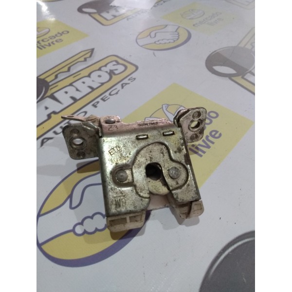 Fechadura Interna Porta Malas Corsa Hatch Corsa G1