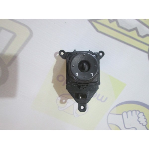 Comando Botão Regulagem Retrovisor Kia Soul Ref.121
