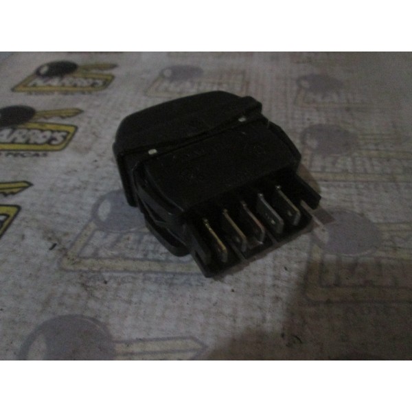 Interruptor Vidro Dianteiro Direito Xsara Picasso 2010