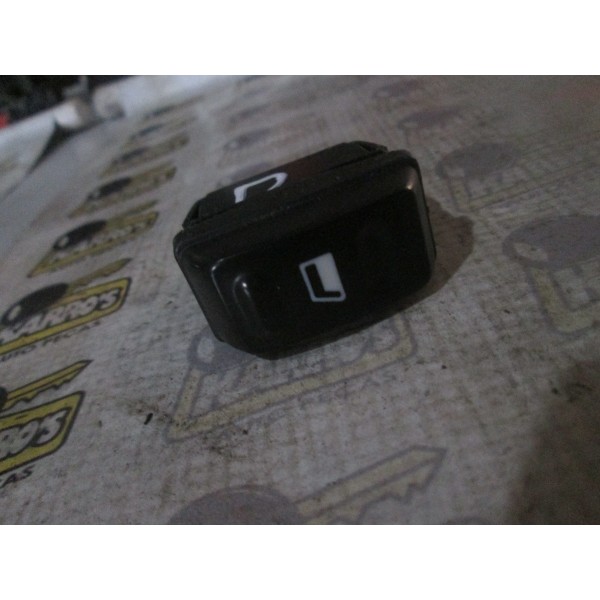 Interruptor Vidro Dianteiro Direito Xsara Picasso 2010