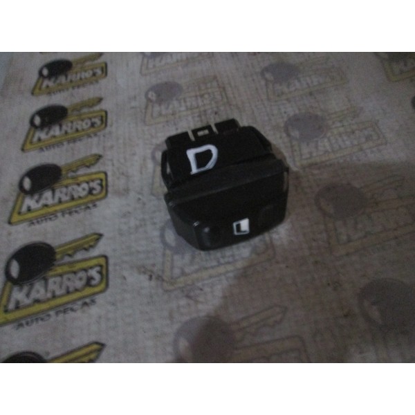 Interruptor Vidro Dianteiro Direito Xsara Picasso 2010