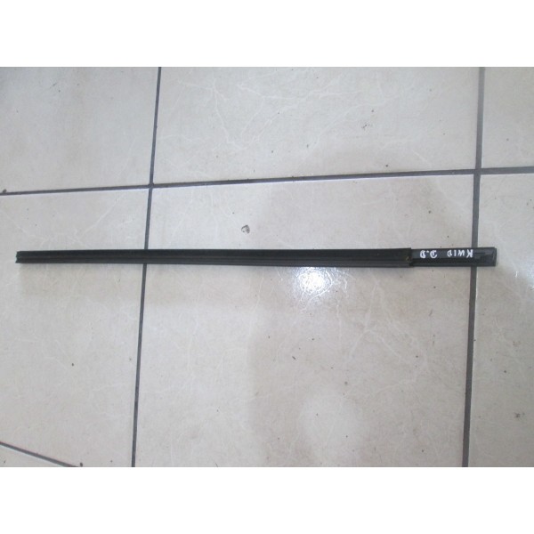 Pestana Porta Dianteiro Direito Kwid  1.0 2019