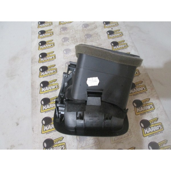 Difusor De Ar Lado Esquerdo Citroen Xsara Picasso 2010