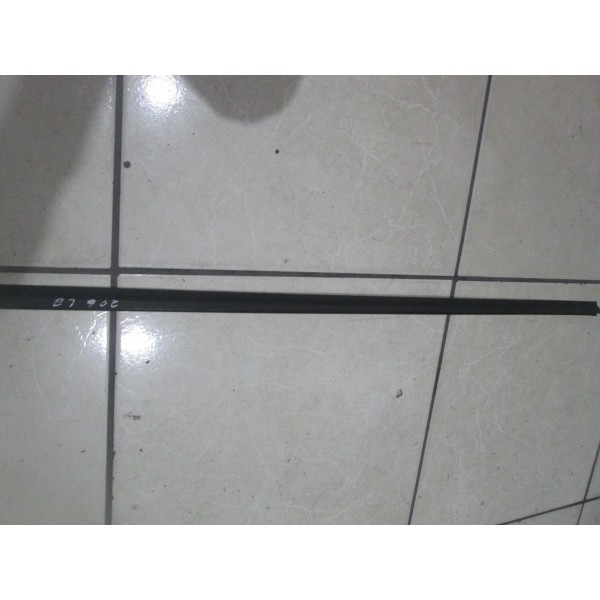 Pestana Da Porta Dianteira Direita Peugeot 206