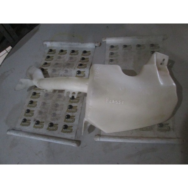 Reservatorio Limpador Parabrisa S/tampa S/motor Picasso 2010