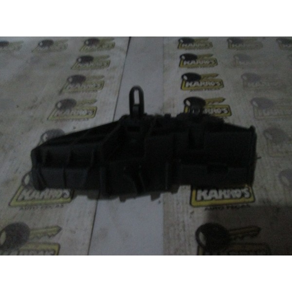 Guia Parachoque Traseiro Esquerdo Corolla Xei 2012