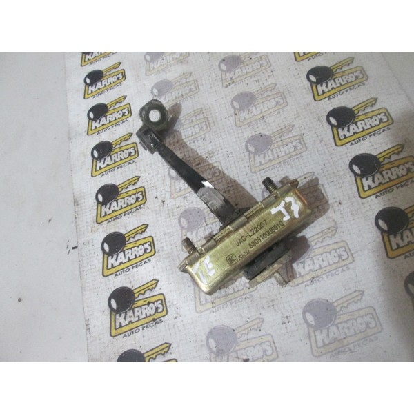 Limitador Da Porta Traseira Esquerda Jac J3 2012