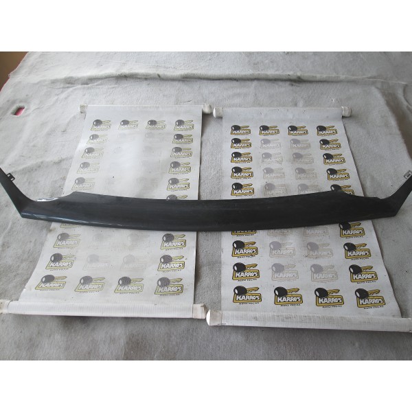 Friso Grade Central Dianteiro Courrier Usado Brilhante