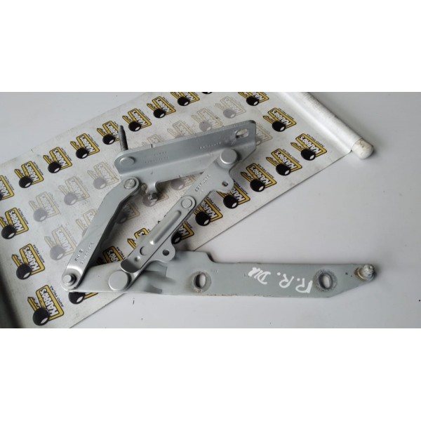 Dobradiça Do Capô Dianteira Direita Range Rover Sport 2009