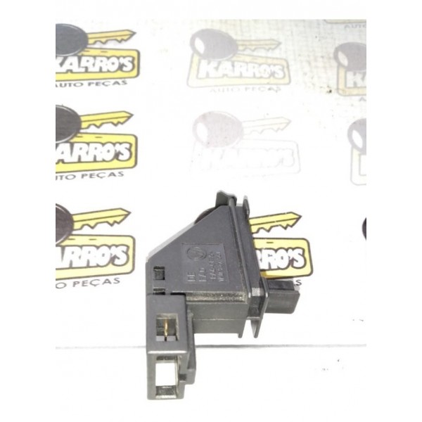 Botão Interruptor Da Luz Do Porta Luvas Vw Jetta 2012