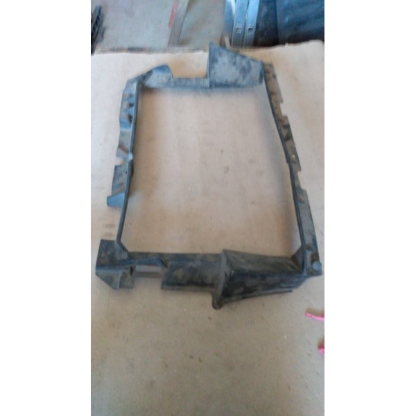 Defletor Do Radiador Do Clio Ano 2001 A 2012