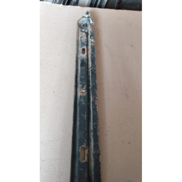 Travessa Inferior Do Radiador C4 2007/2012