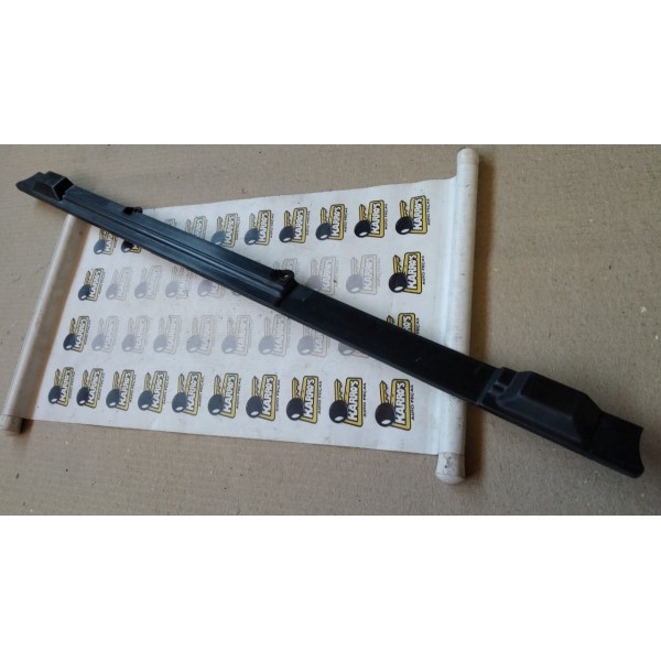 Moldura Superior Do Eletroventilador Magentis 2.0 16v 06/09