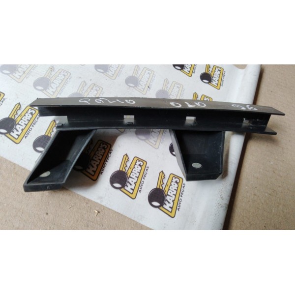 Guia Do Vidro Da Porta Dianteira Esquerda Fiat Palio 2010