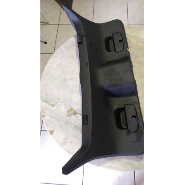 Acabamento Da Tampa Traseira Fiat Bravo Ano 2012