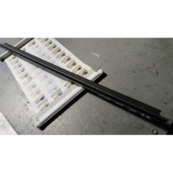 Pestana Externa Traseira Esquerda Nissan March