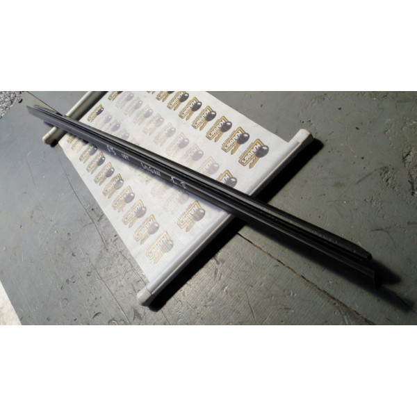 Pestana Interna Dianteira Direita Logan 2015