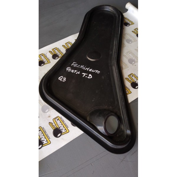 Fechamento Porta Traz Dir Audi Q3 8u0 839916 A