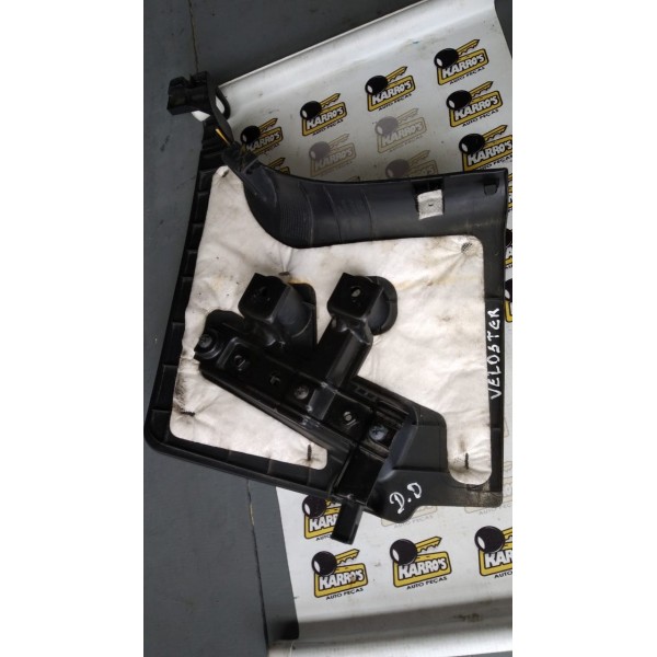 Acabamento Da Coluna Dianteira Inferior Direita Veloster