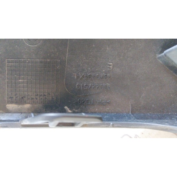 Grade Lado Esquerdo Farol De Milha Fiat Mobi