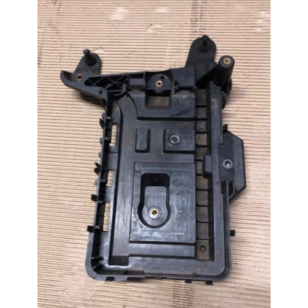 Suporte Bateria Audi Q3 2017