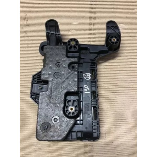 Suporte Bateria Audi Q3 2017