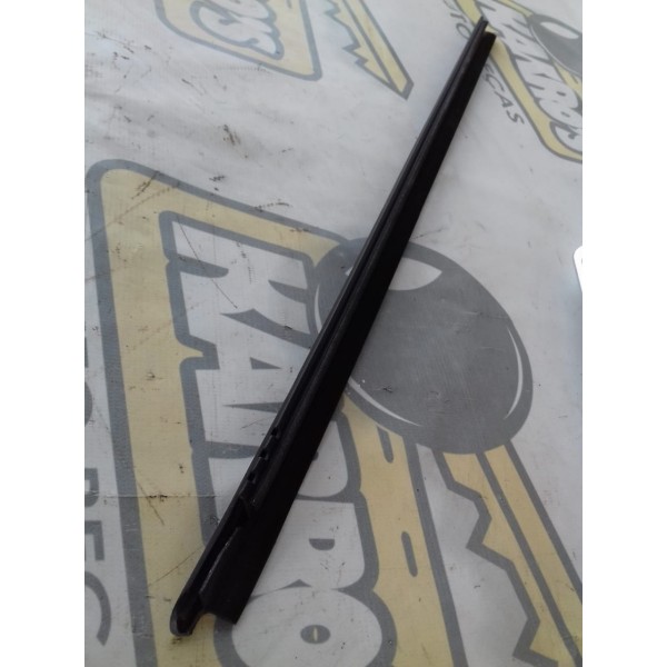 Pestana Externa Tra Esquerda Toyota Etios Sedan 2012