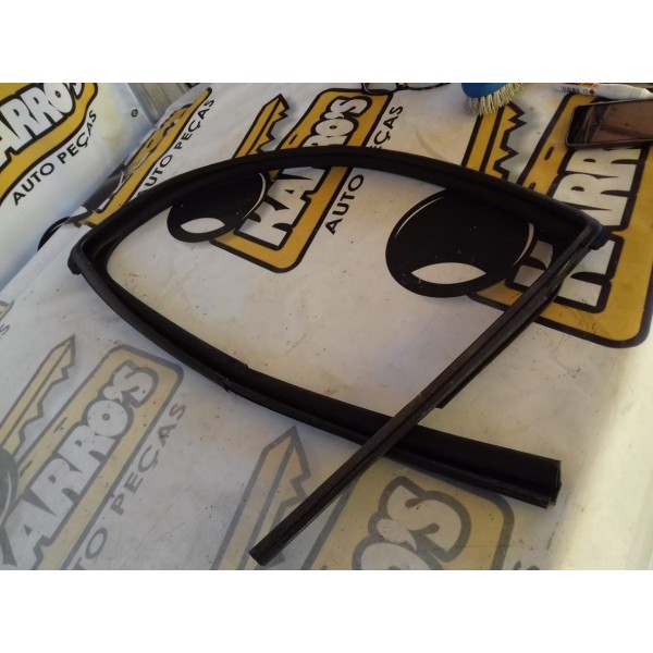 Canaleta De Vidro Da Porta Traseira Es Honda Hr-v