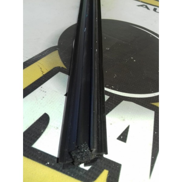 Pestana Traseira Esquerda Interna Hrv 2018