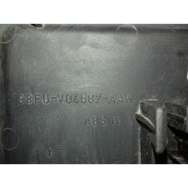 Sorrak - Moldura Do Rádio Ford Fiesta E Ford Focus