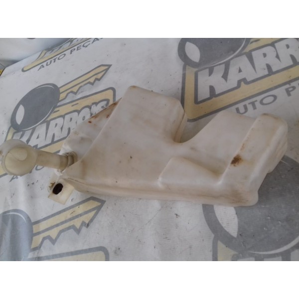 Reservatório Água Do Para-brisa Ford Fiesta 96 A 02