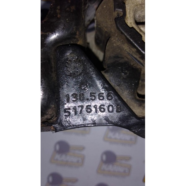 Suporte De Motor 1.8 Fiat Punto