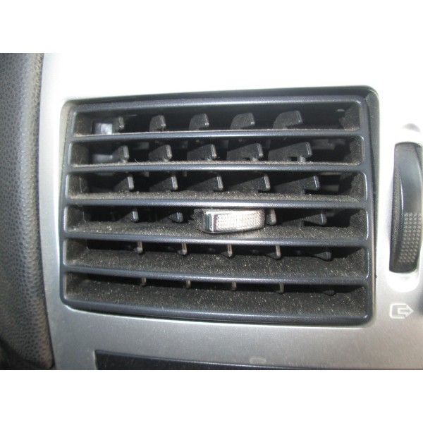 Tela Difusor Ar Central Do Painel Peugeot 307 03 12