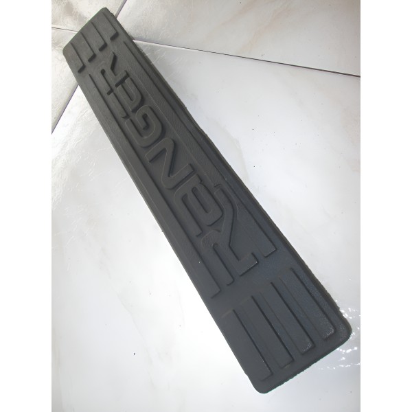 Placa Inferior Soleira Porta Traseira Ranger 98 A 09 Preto