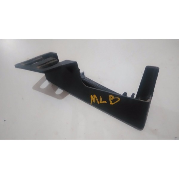 Guia Parachoque Traseiro Malibu 08/12 25942559 Dir