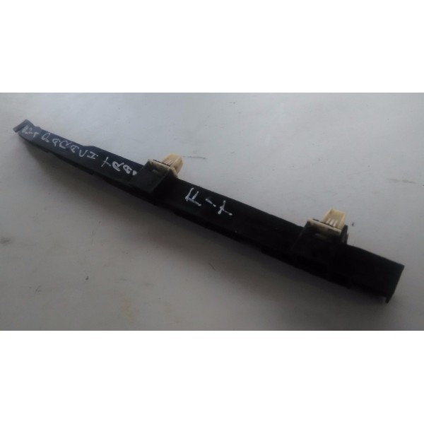 Guia Parachoque Fit 2003 A 2008 Traseiro Direito